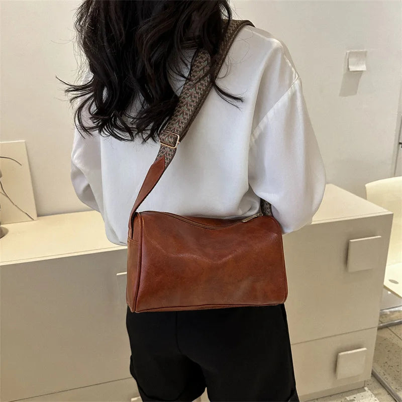 Beyonce™ - Vintage Crossbody-väska i läder