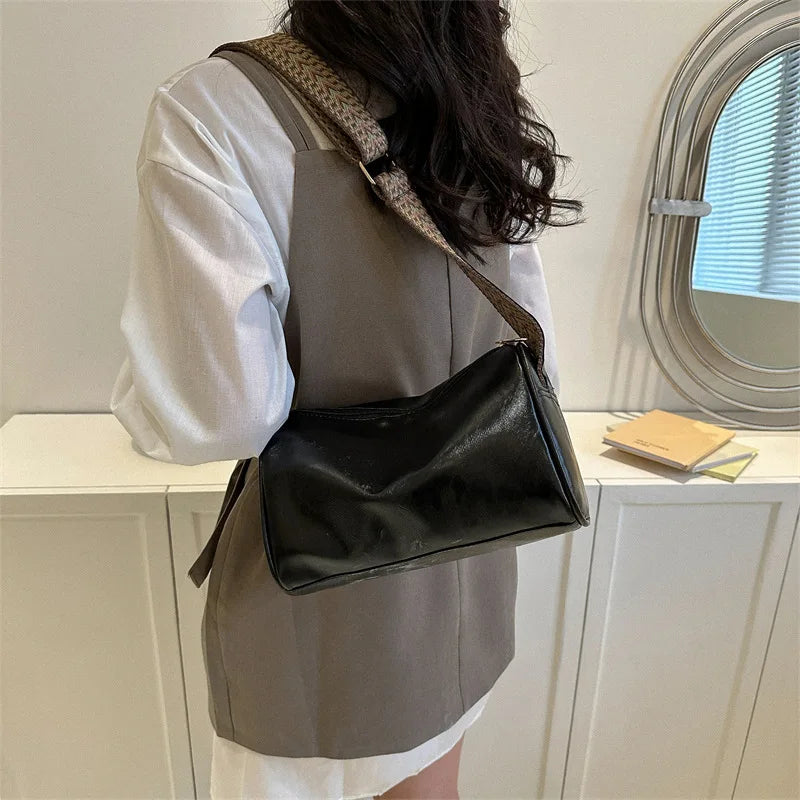 Beyonce™ - Vintage Crossbody-väska i läder